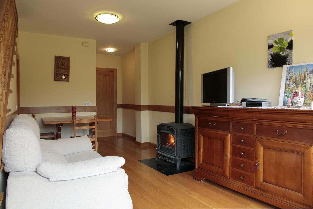Apartamentos Irati Olaldea Oroz-Betelu Buitenkant foto