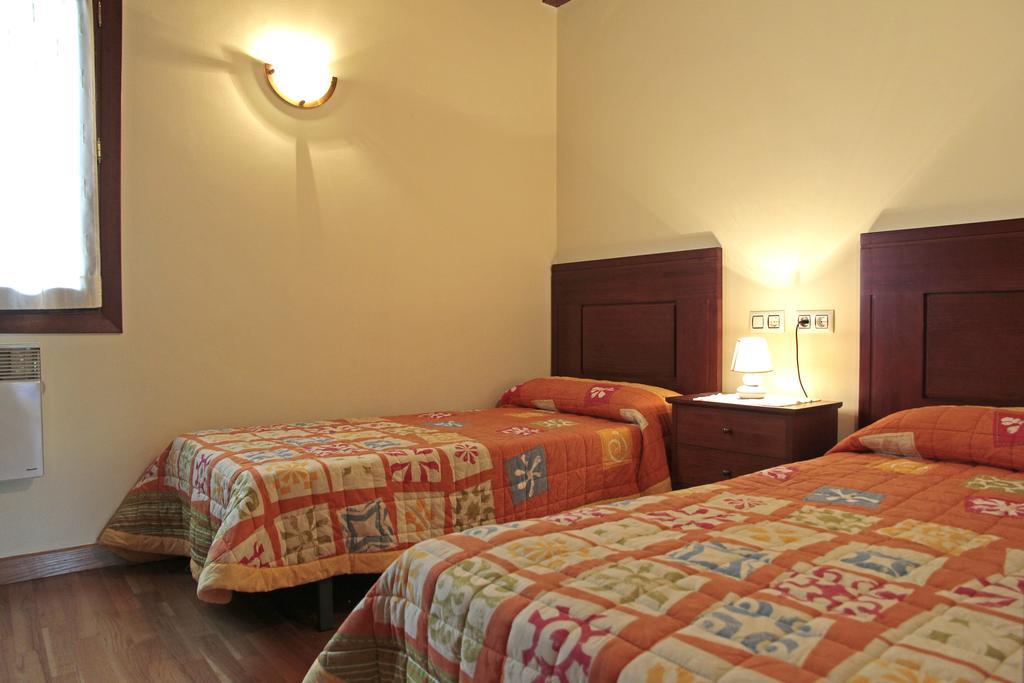 Apartamentos Irati Olaldea Oroz-Betelu Buitenkant foto
