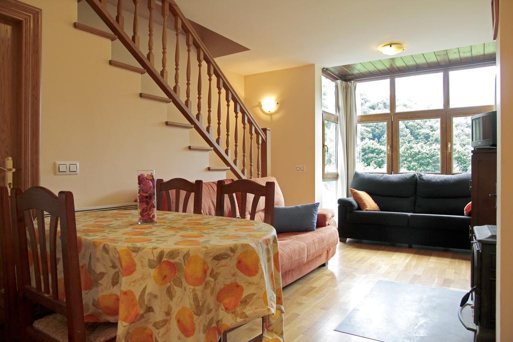 Apartamentos Irati Olaldea Oroz-Betelu Buitenkant foto